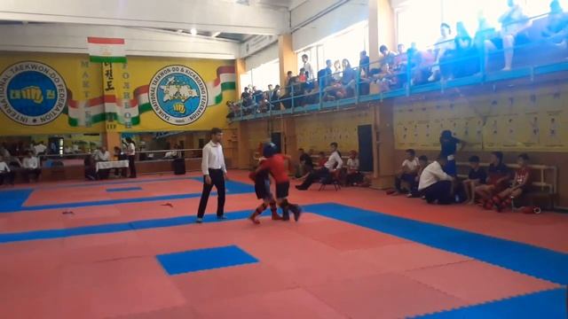 4b90175e75564f35524b5a274fd7ca51