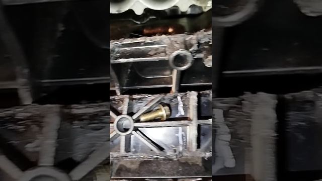 Toyota LC200. Удаление блока заслонок из впускного коллектора