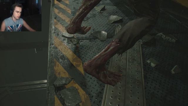 КЛЭР ПРОБУЮТ ВСЕ ЗОМБИ RESIDENT EVIL 2 REMAKE