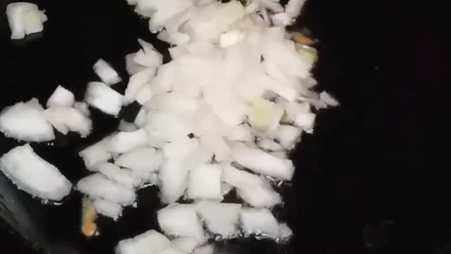 Оригінальний суп з мисливськими ковбасками та плавленим сирком. Original Soup Recipe. Eng Sub