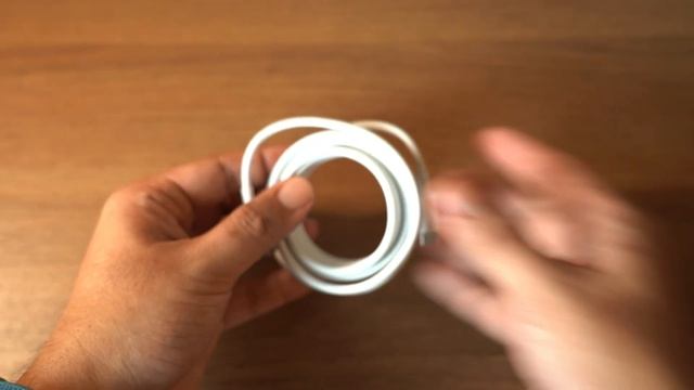 แกะกล่อง รีวิว สาย Apple USB-C 2 เมตร ใช้กับ IPad Pro /iPad Air 5 เปรียมเทียบ 1 เมตร กับ 2 เมตร