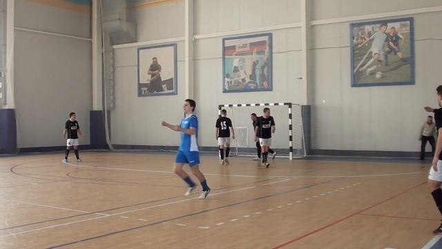 ЧО по мини-футболу. «Газпром ГР» – «ТСА» 4-2 (2 тайм, голы Д.Клицова и Лазуткина)