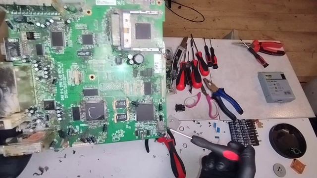 Радиодетали для АФФИНАЖА из ресивера HUMAX VACI-5300