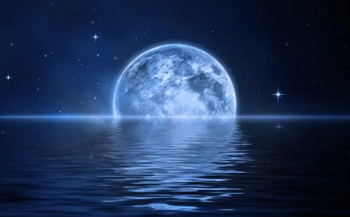 Полнолуние 31 августа. Ритуалы для благополучия