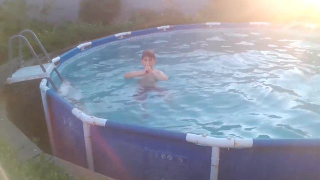 Как прыгают разные люди