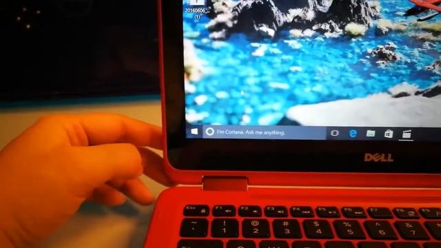 Computador E Tablet - Dell Inspiron 11 3000 2 In 1 Hands On