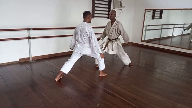 Gabon Karaté Club Shotokan Situé Au Complexe Sportif De Saoti Tel 062 176834  (1)
