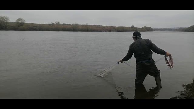 Рыбалка кастинговой сетью