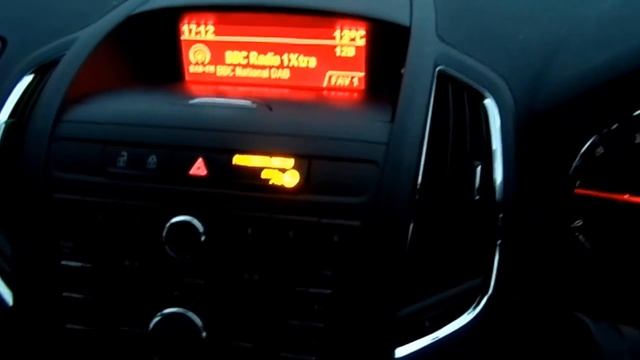 YS63HBO - Vauxhall Zafira Tourer 2.0 CDTI Exclusiv MPV In Sculpture Bronze