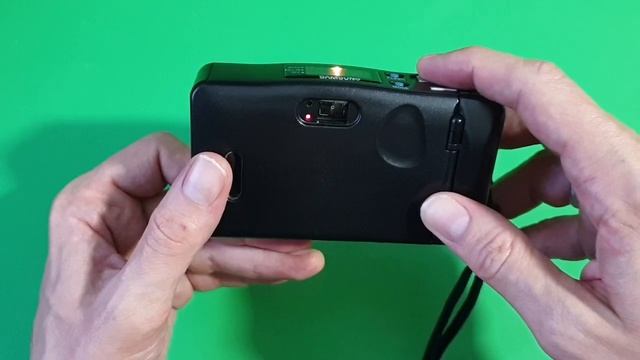 Samsung AF-Slim 35mm Camera Review