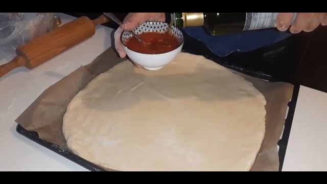 Пошаговый рецепт итальянской пиццы из тонком тесте
