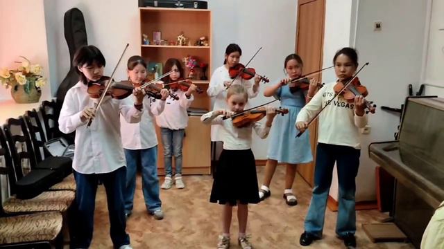 205089 младший ансамбль скрипачей, г Кокшетау   Рок н ролл