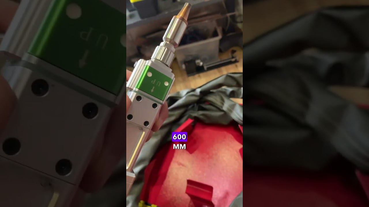 Насадка для лазерной чистки на RAYLOGIC OPTIWELD X3PRO #laserweldingmachine #raylogic #lasercleaner