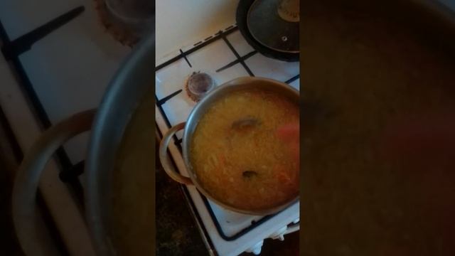 суп с квашеной капусты.