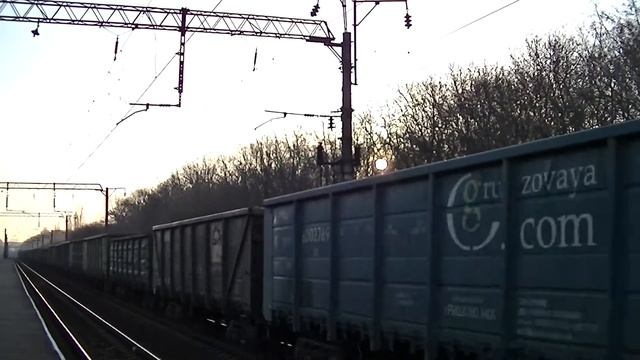 ВЛ80с-506 и ЧС4-141 (КВР) с поездом 85 Минск - Киев