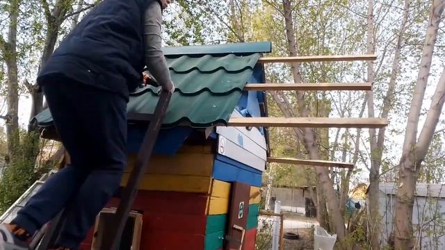 делаю навес над тирасой в домике!!!