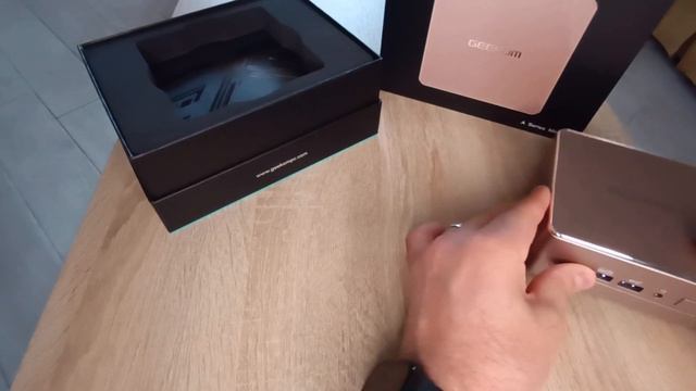 Geekom A5 Mini PC Unboxing