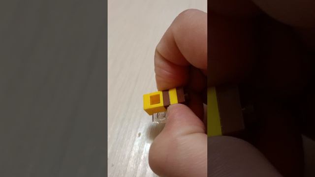 Как собрать пчёлку из Lego