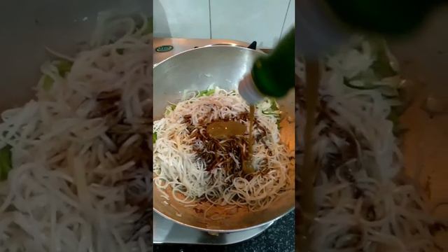 Chowmin Recipe / Street Style Chowmin / Noodles Recipe
