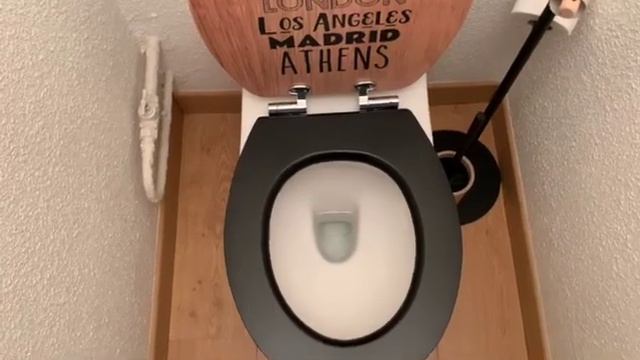 Cee47b51d9d1d8999405f4dd834f2d2d