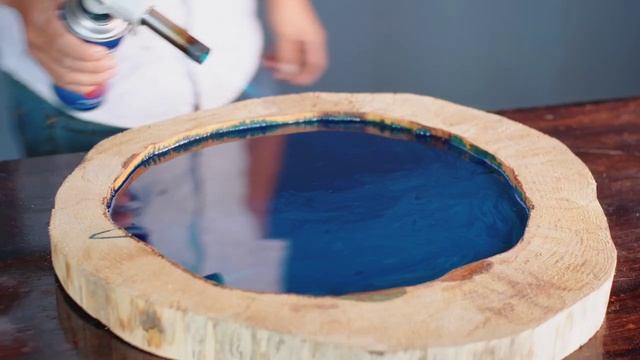 Making A Epoxy Resin Ocean Coffee Table.