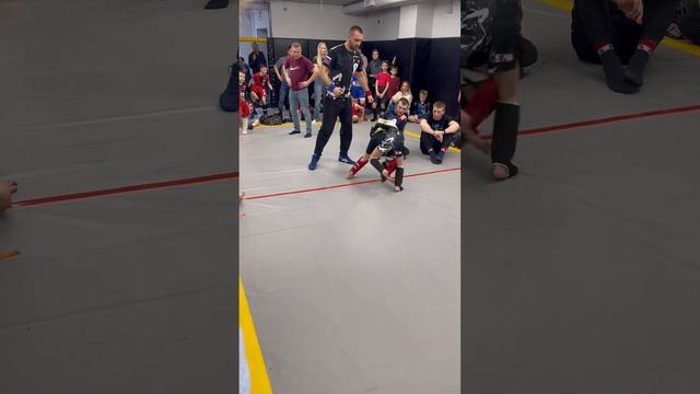 Девочка победила в MMA #дети #спорт #mma #смешанныеединоборства #боксдети #mmafighting #кикбокс