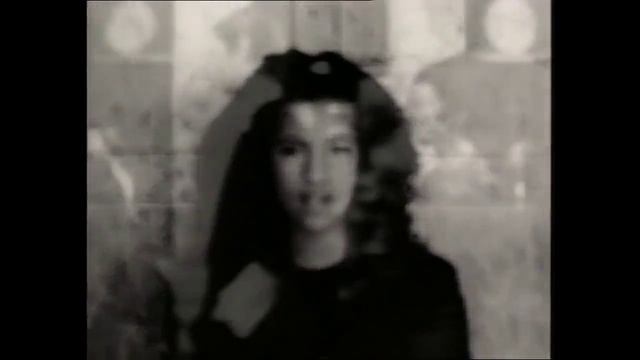 Youssou NDour 7 Seconds