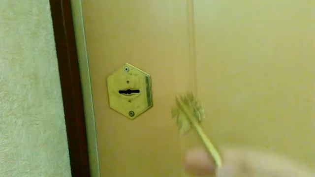 Как вставить ключ в дверной замок?|| КАК ЭТО СДЕЛАТЬ # 2||