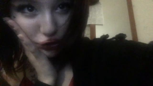 Asmr Tumblr Girl вышла из комы с 2014 года и делает тебе макияж ?✨??