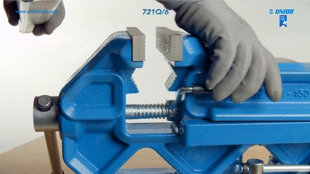 Тиски IRONGATOR с системой быстрого перемещения