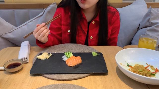 [먹방] 러시아 모스크바 여행 맛집 탐방  Moscow Mukbang Vlog мукбанг в Москве