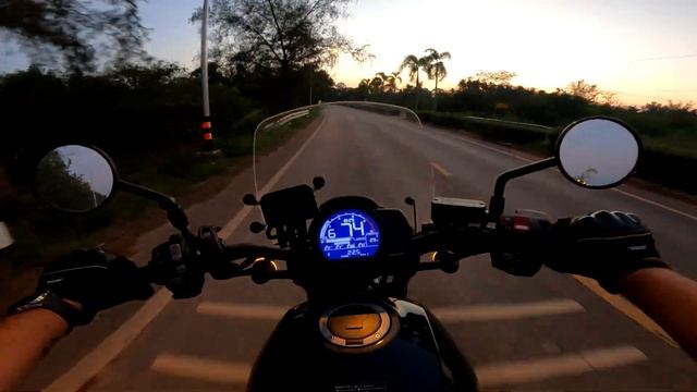 Honda Rebel 1100 - Sunset Ride (new Windshield - Puig)