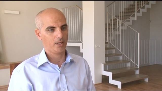 חברת Floor Design  יבואני Aqua-Step בישראל - הפרקט הטוב בעולם!