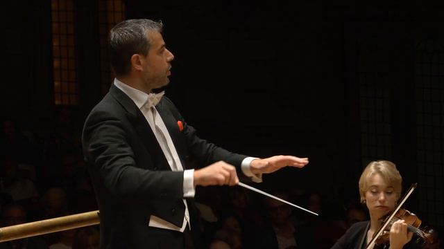 W.A. Mozart Symphony No. 38 K. 504 