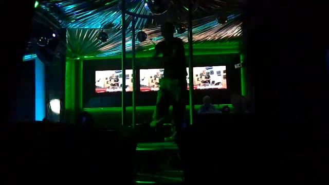 Танцор! Смотреть всем! До конца. Прикол!