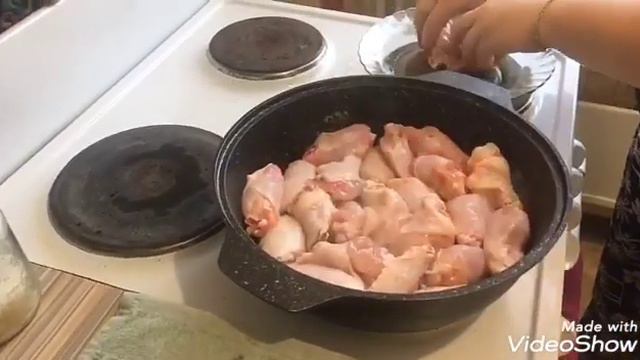 Крылышки в медово- соевом соусе.