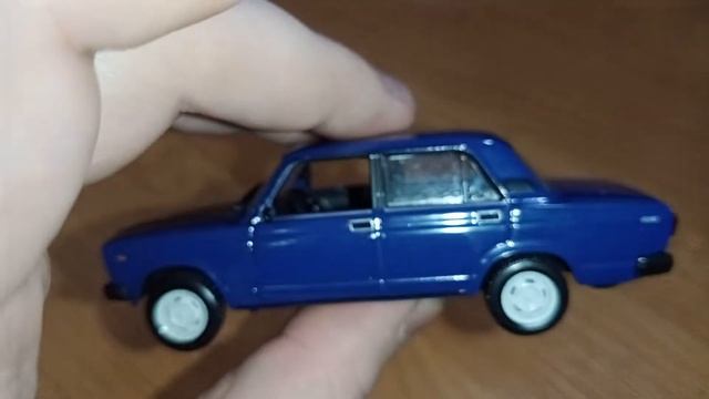 ВАЗ-2107 Жигули. Автолегенды СССР 31 DeAgostini. Масштабная коллекционная модель.