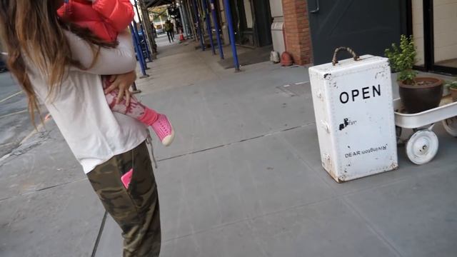 ЭТО КАМЕРА БУДУЩЕГО?! Обзор камеры Rylo / Райло 360 // Кейси Найстат