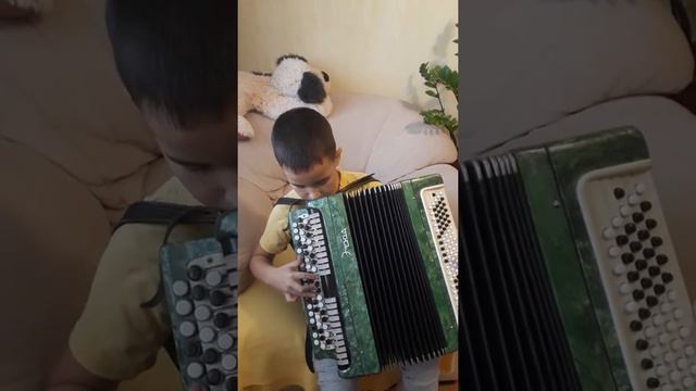 Учим арпеджио, аккорды, до мажор, соль мажор на баяне, татарстан, альметьевск, учеба, музыка