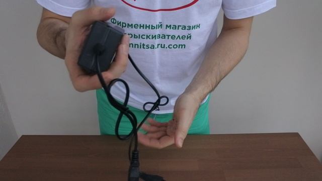 Зарядное устройство для опрыскивателя Умница ОЭ-8л-МИНИ