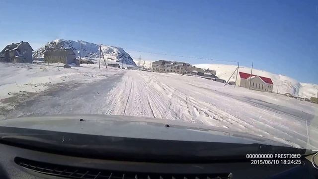 Засел зимой в Териберке