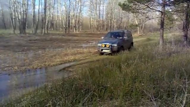 Hover + Mistral в брод