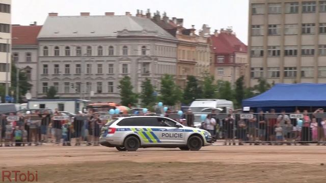 Prague Police Pursuit Demonstration With 3 Skoda Octavia Cruisers [CZ | 10.6.2023]