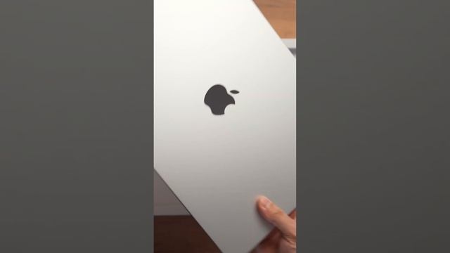 15” MacBook Air. Satisfying. As Always. #apple #macbook #macbookair #m2macbookair