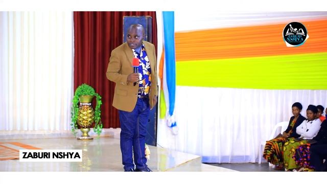 UMUHANUZI Edouard Na Madame Pastor THEOGENE❤️Buri Muntu Agira AGAHONDESHO KE?Umva ISENGESHO Rya ASI