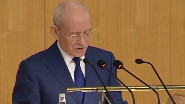 Рустэм Хамитов представил отчет о результатах деятельности Правительства Башкортостана в 2014 году