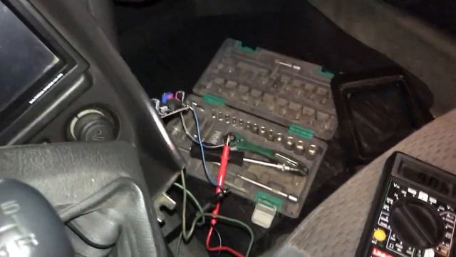 Как установить игровую приставку в любой автомобиль