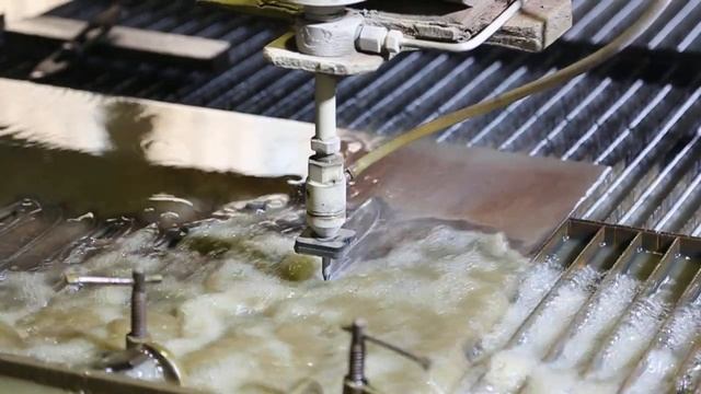 Режем заготовки для ножей