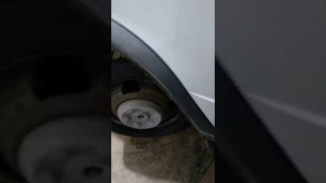 Одна из проблем на УМЗ 4216,гонит масло со стороны коробки.