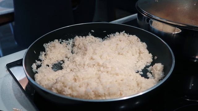 Курица в сливочно чесночном соусе и рис Жасмин на гарнир